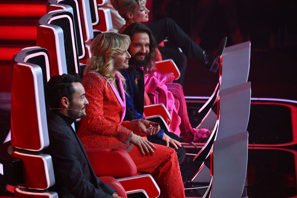 Giovanni Zarrella, Bill Kaulitz und Tom Kaulitz während dem Finale von "The Voice of Germany" 2023.