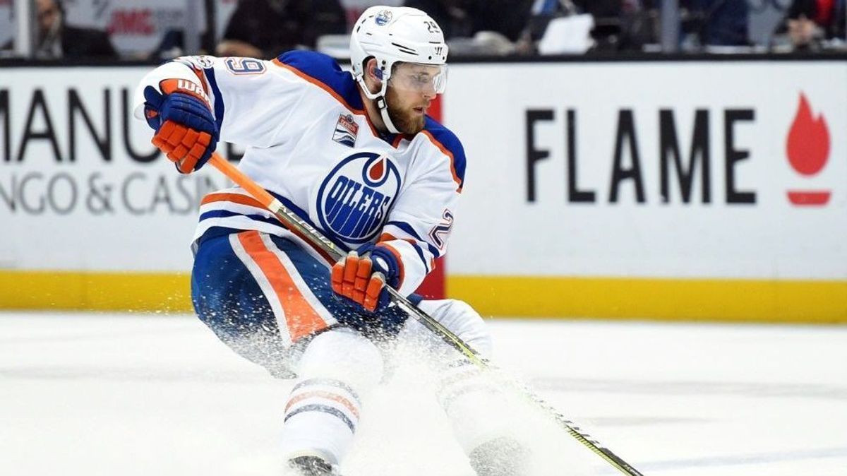 Draisaitl bereitet das 1:1 in Calgary vor