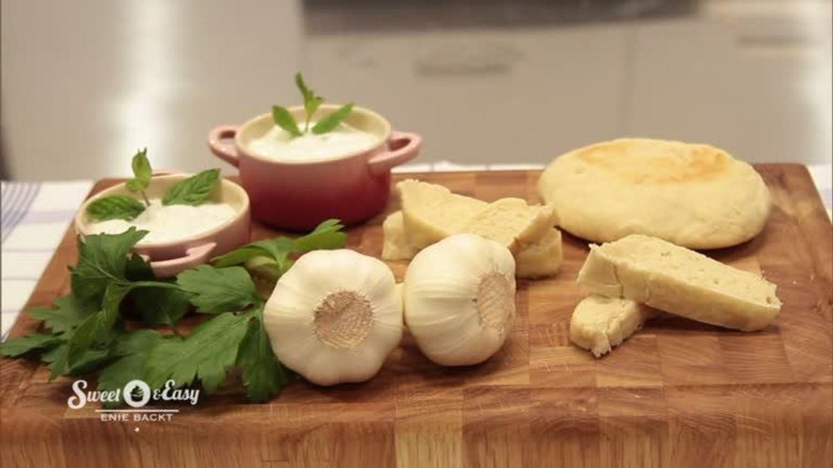 Pita Brot mit Gurke-Minz-Tzaziki