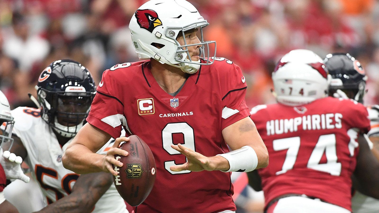 
                <strong>Sam Bradford (Arizona Cardinals)</strong><br>
                Der Wechsel von den Vikings zu den Cardinals hätte Bradfords große Chance sein können. Aufgrund seiner schwachen Leistungen musste er dort allerdings schon nach drei Spielen für Rookie-Hoffnung Josh Rosen Platz machen, inzwischen ist er sogar entlassen. Zuvor hatte er nur zwei Touchdowns, dafür aber vier Interceptions geworfen.
              