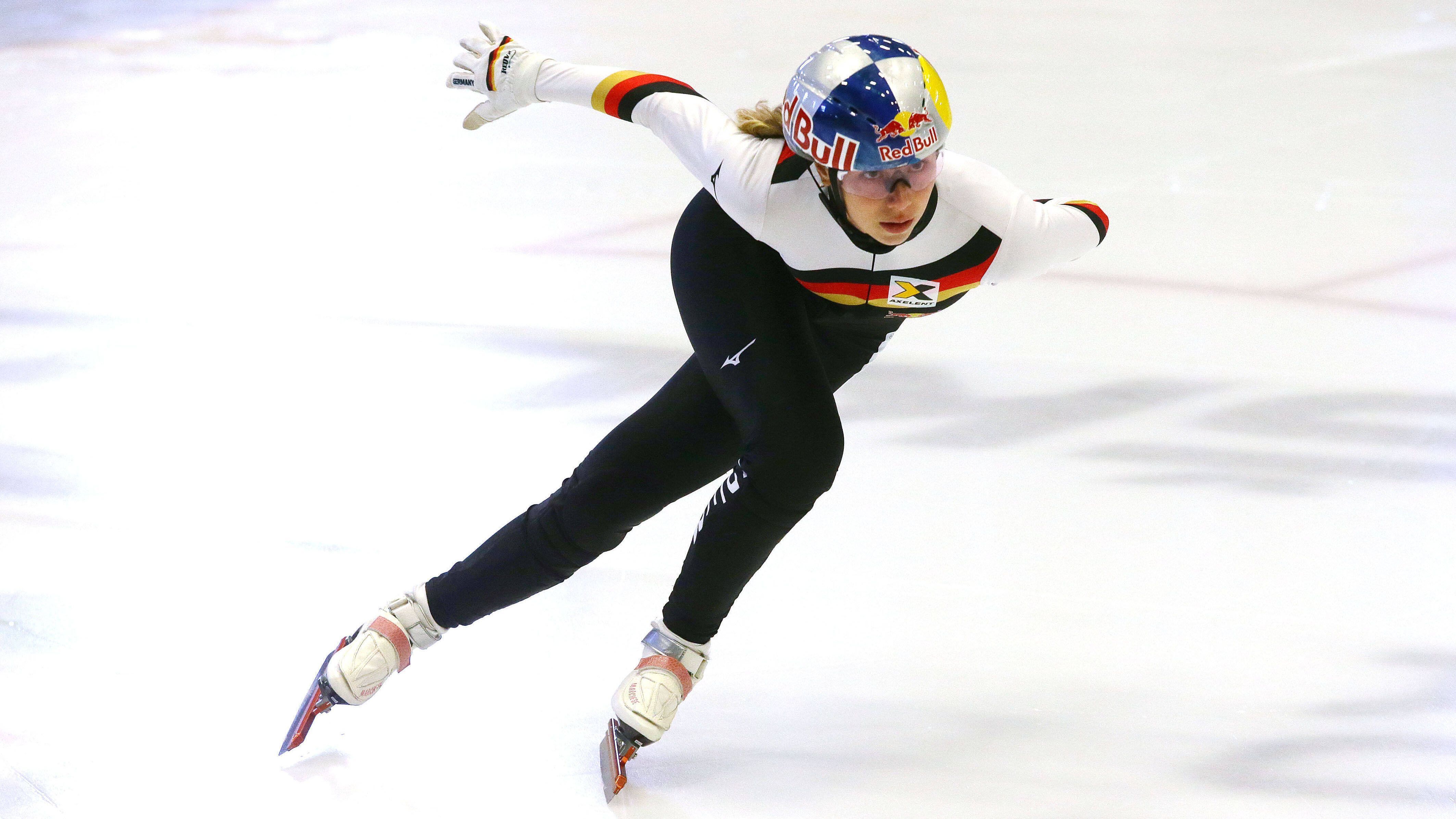 
                <strong>Shorttrack (1 Frau)</strong><br>
                Frau: Anna Seidel 
              