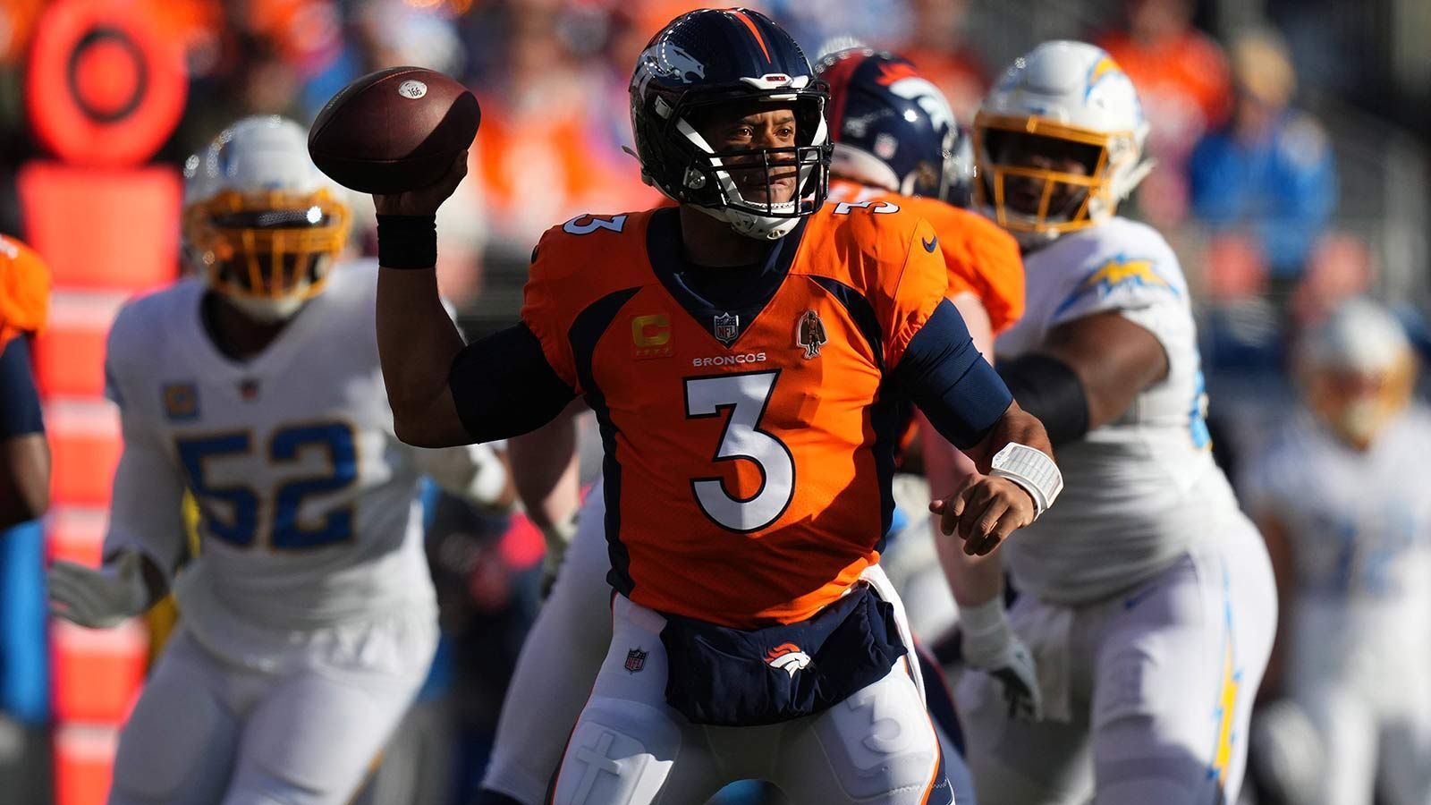<strong>Denver Broncos</strong><br>
                • Starter: Russell Wilson<br>• Backup: Jarrett Stidham
