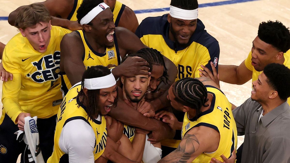 Indiana Pacers v New York Knicks - Game One