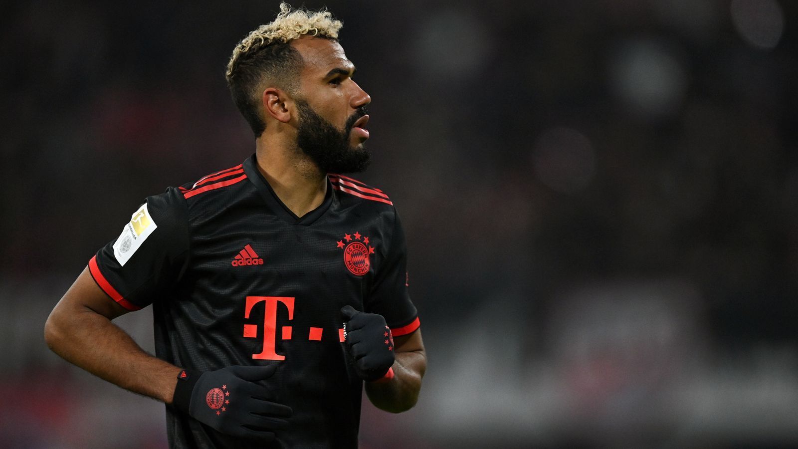 
                <strong>Eric Maxim Choupo-Moting</strong><br>
                Nach überstandener Verletzung gibt der Stürmer sein Comeback. In der 77. Minute kommt er zum Abschluss, verfehlt aber das Tor. ran-Note: Ohne Bewertung
              
