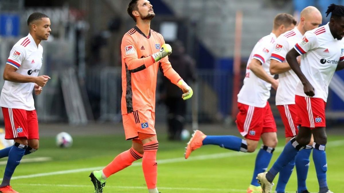 Der Hamburger SV bleibt Spitzenreiter der 2. Bundesliga