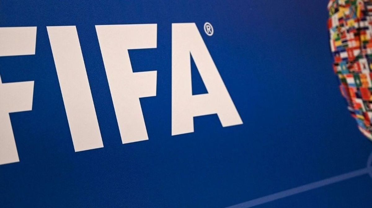 FIFA stellt Ukraine eine Million Dollar zur Verfügung