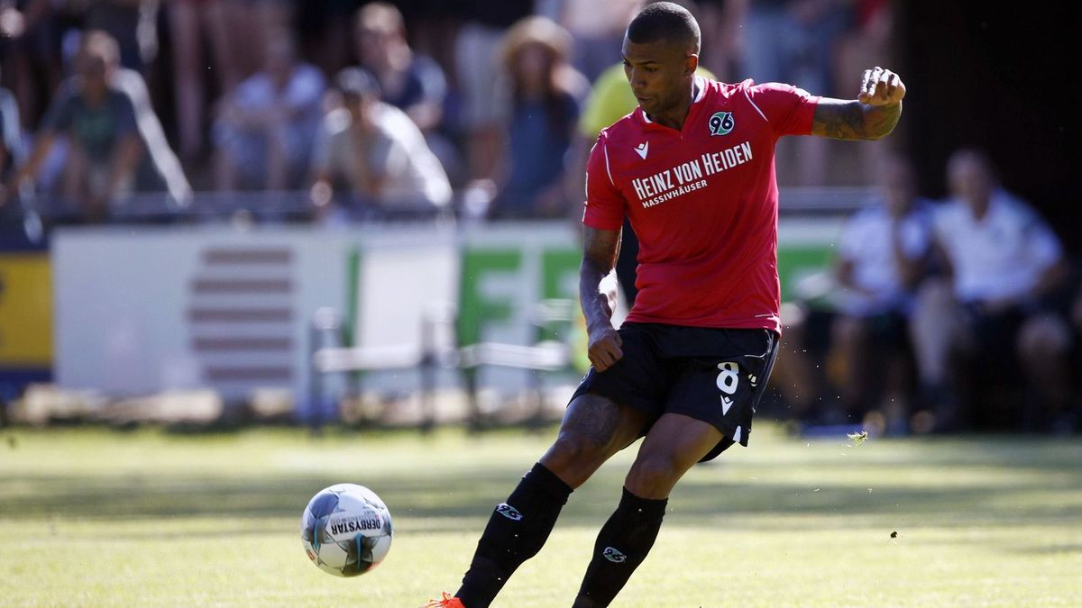 Walace würde Hannover gerne verlassen