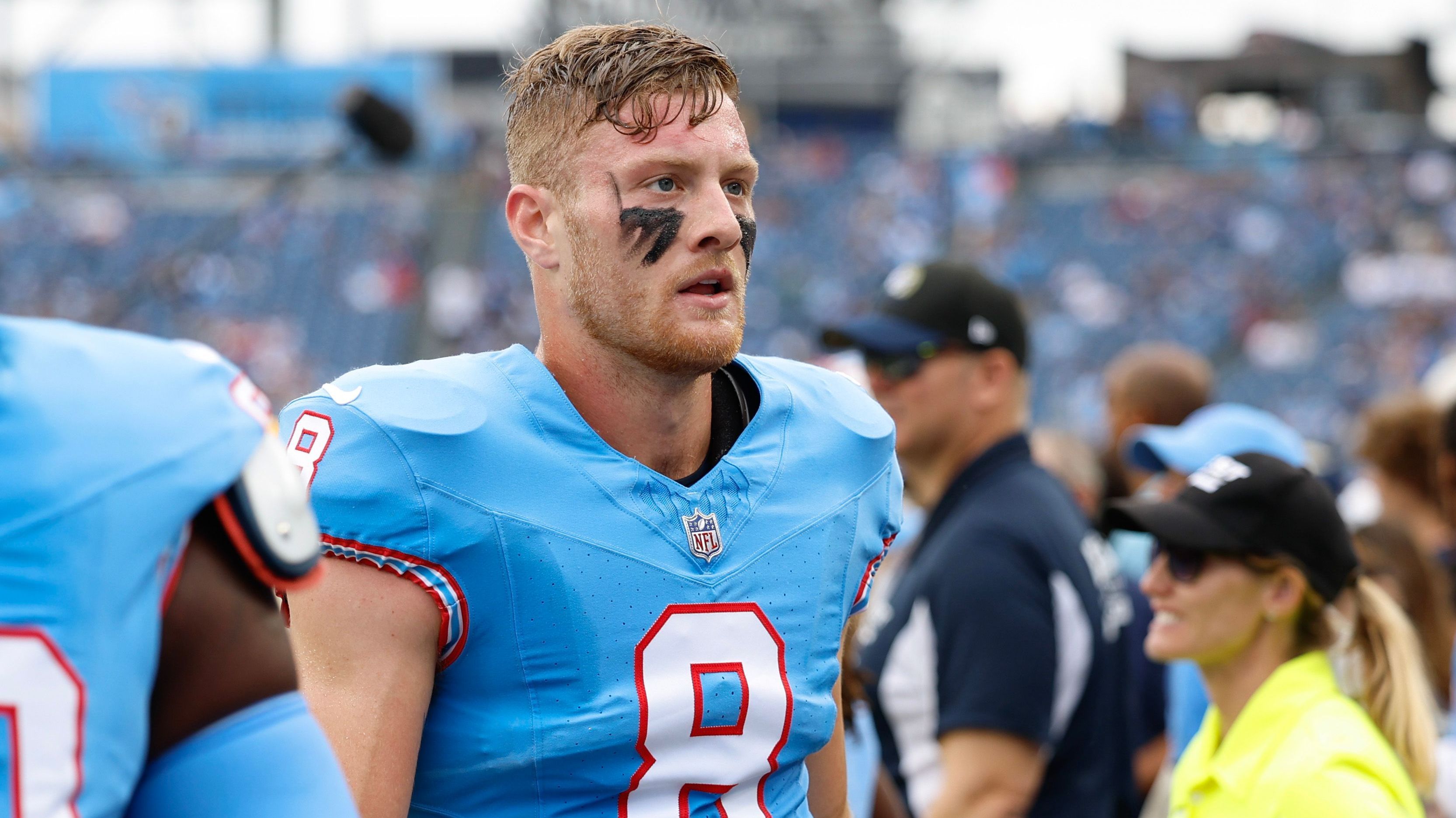 <strong>Die ersten Starts der Quarterbacks 2023</strong><br>Das erste Mal auf dem NFL-Feld war für Will Levis etwas ganz Besonderes. Nicht nur, weil der Rookie der Tennessee Titans gegen die Atlanta Falcons gleich als Starter auflief, sondern auch, weil er dabei eine Traumleistung ablieferte. Er warf vier Touchdowns und führte die Titans zum 28:23-Sieg.