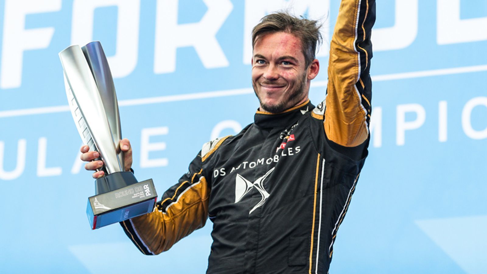 
                <strong>Andre Lotterer (2018 bis heute)</strong><br>
                &#x2022; 2018/19: DS Techeetah, Platz 8 - <br>&#x2022; 2019/20: TAG Heuer Porsche, Platz 8 -<br>&#x2022; 2020/21: TAG Heuer Porsche, Platz 17 -<br>&#x2022; 2021/22: TAG Heuer Porsche, Platz 12<br>&#x2022; 2023: Andretti<br>
              