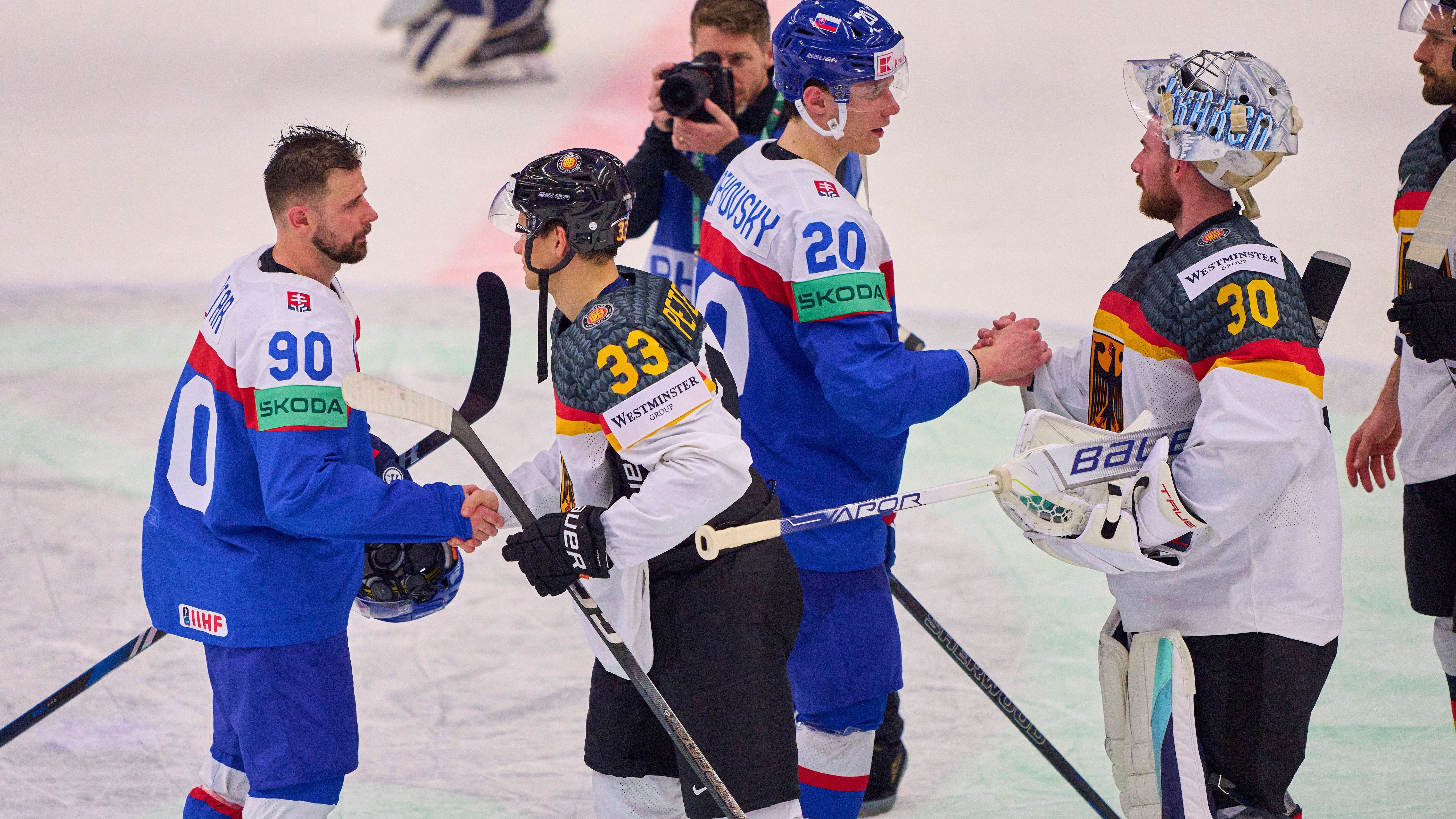 <strong>Slowakei: Juraj Slafkovsky (Montreal Canadiens)</strong> <br>Auch vor Supertalent Juraj Slafkovsky muss sich das deutsche Team in Acht nehmen. Der 20-Jährige wird ebenfalls für das slowakische Team auflaufen. Angeführt vom damals 18 Jahre alten Slafkovsky, der zum MVP des Turniers ausgezeichnet wurde, gewann die Slowakei 2021 Olympia-Bronze.