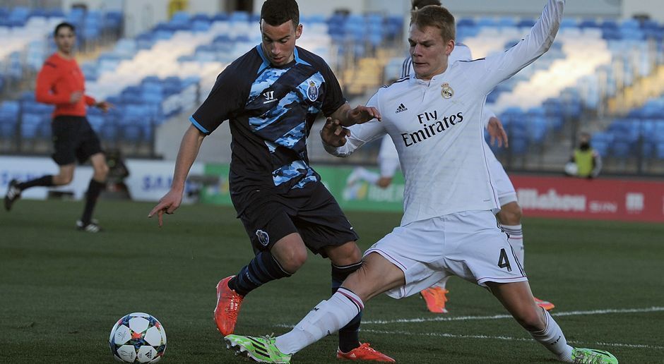 
                <strong>Philipp Lienhart</strong><br>
                Neuer Verein: SC FreiburgAlter Verein: Real MadridAblösesumme: Leihgebühr nicht bekannt
              