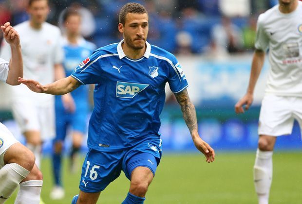 
                <strong>Fabian Johnson (TSG 1899 Hoffenheim)</strong><br>
                Nach drei Jahren ist Schluss in Hoffenheim für Fabian Johnson. Der Verteidiger verlässt die Kraisgauer und wechselt zu Borussia Mönchengladbach. In 26 Spielen blieb der 26-jährige Verteidiger ohne Torerfolg, dafür bereitete er immerhin vier Treffer vor.
              