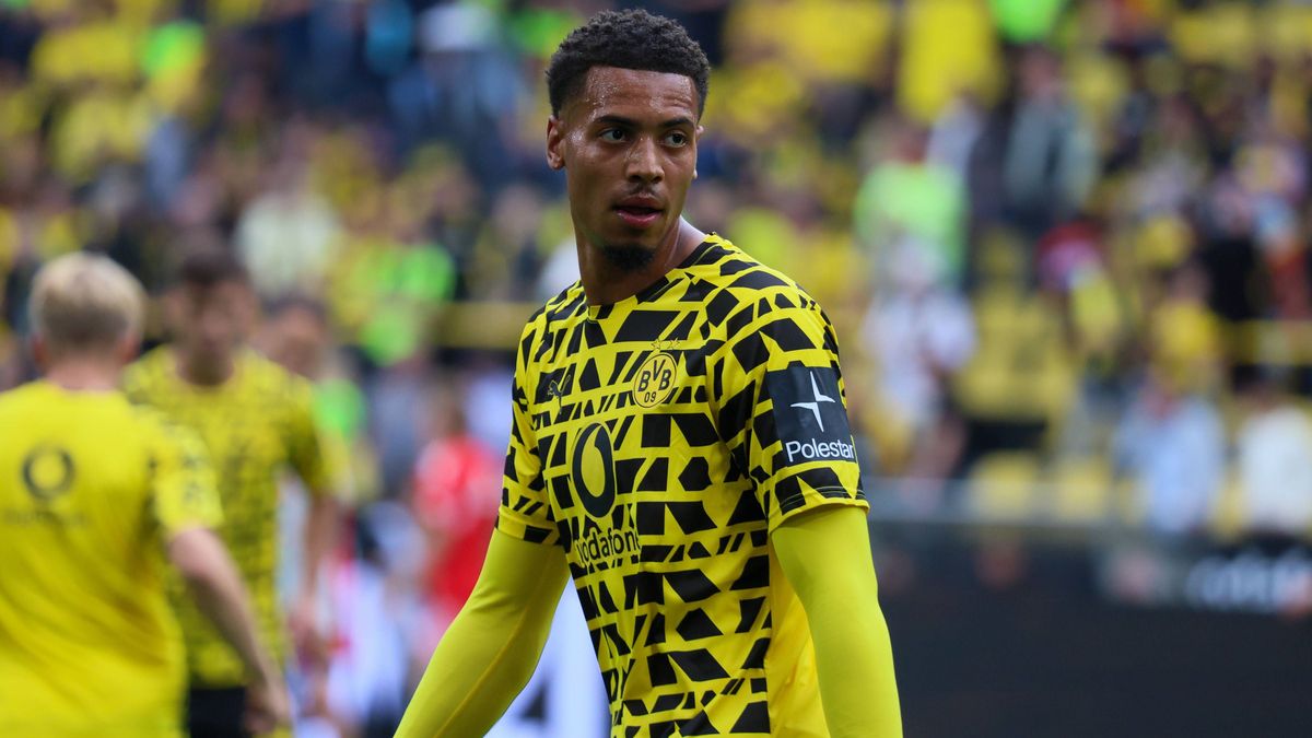 31.08.2025, xfanx, Fussball 1.Bundesliga, Borussia Dortmund - 1.FC Union Berlin v.l. Felix Nmecha (BVB) (DFL DFB REGULATIONS PROHIBIT ANY USE OF PHOTOGRAPHS as IMAGE SEQUENCES and or QUASI-VIDEO) D...