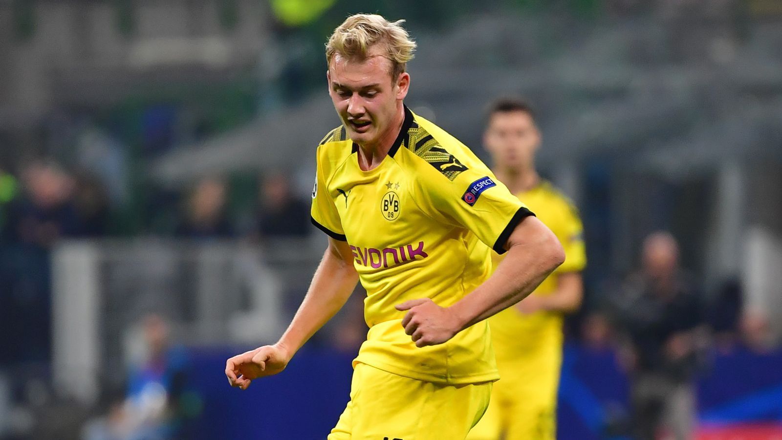 
                <strong>Julian Brandt (Borussia Dortmund)</strong><br>
                Kommt in der 86. Minute. Ohne Note.
              