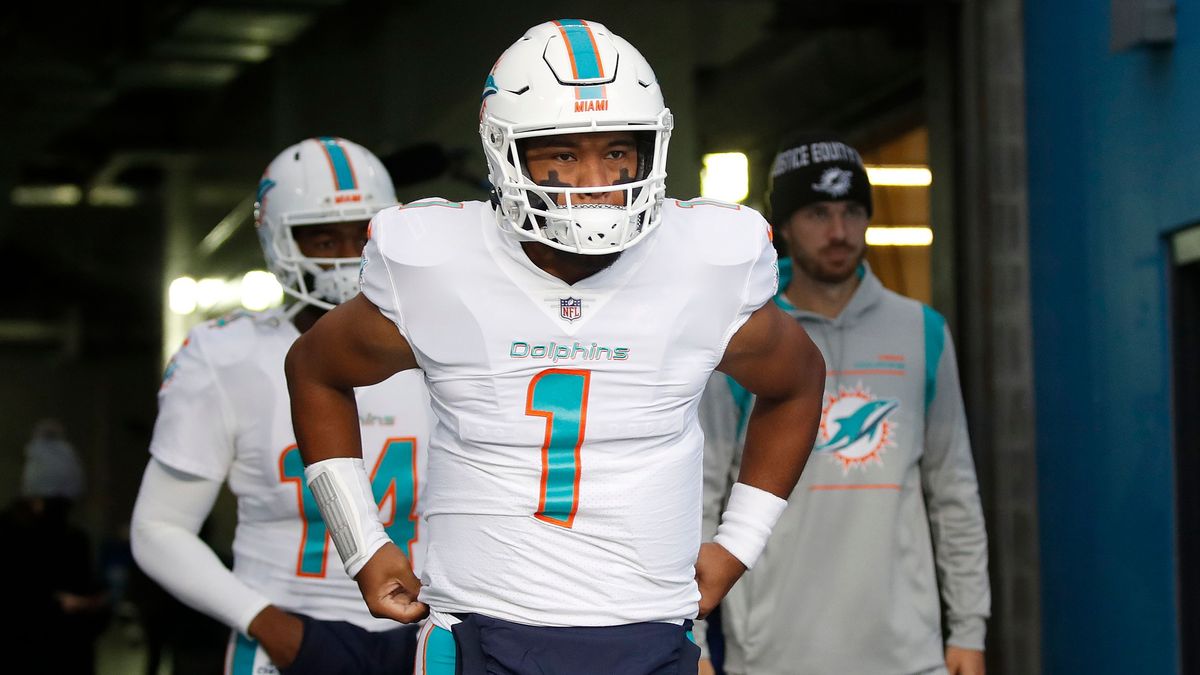 Tua, Dolphins, 1600