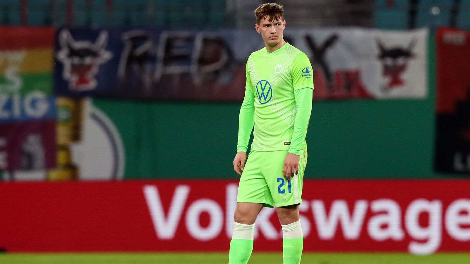 
                <strong>Bartosz Bialek (VfL Wolfsburg)</strong><br>
                Neben Schlager hat der VfL mit Stürmertalent Bartosz Bialek noch einen weiteren Langzeitverletzten erst gar nicht für die Champions League gemeldet: Bartosz Bialek. Der 19 Jahre alte Angreifer zog sich im April einen Kreuzbandriss zu und fällt seitdem aus. Wann genau der Pole auf den Platz zurückkehren kann, ist noch offen. Vor seiner schweren Verletzung lief Bialek in bislang 24 Pflichtspielen für Wolfsburg auf und erzielte zwei Treffer.
              