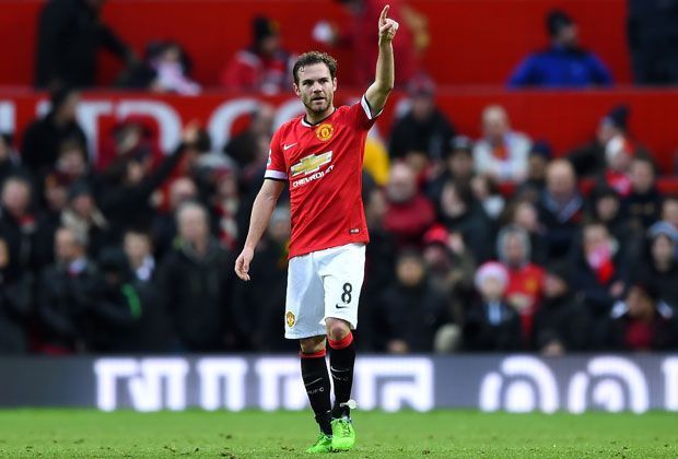 
                <strong>Platz 1: Juan Mata</strong><br>
                Erst so kurz dabei und schon die Nummer eins. Juan Mata kann in der Premier League eine starke Bilanz aufweisen. Fünf Tore bei nur 28 Versuchen bringen ihm eine Quote von 17,9 Prozent ein.
              