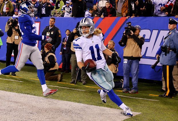 
                <strong>New York Giants - Dallas Cowboys 28:31</strong><br>
                Cole Beasley fängt einen Touchdown-Pass von Tony Romo. Es ist der Start zur Aufholjagd - und am Ende der Sieg für die Texaner.
              