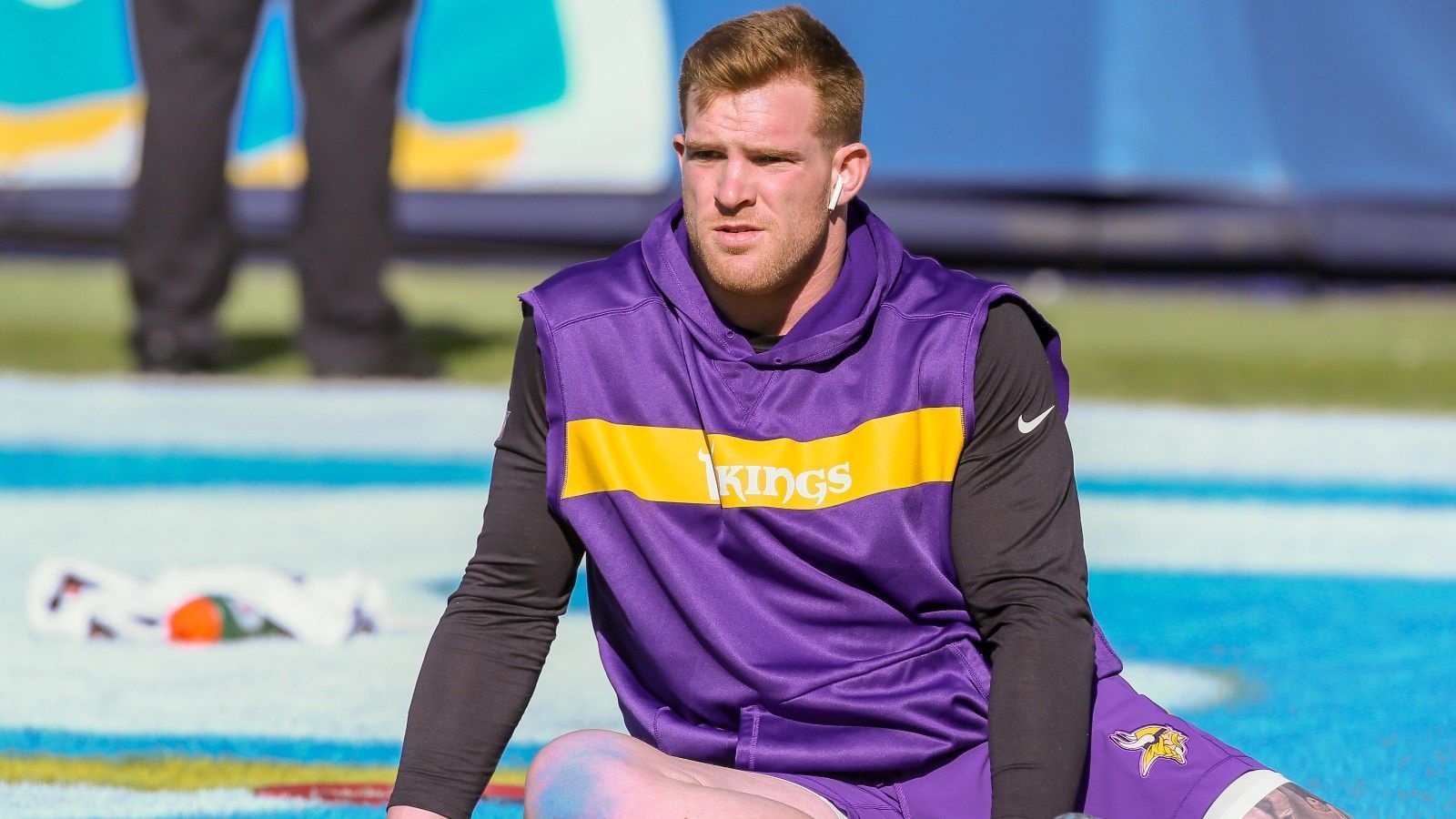 
                <strong>Cameron Smith (Linebacker)</strong><br>
                Es ist das Ende einer jungen Karriere. Vikings-Linebacker Cameron Smith hat im Alter von nur 24 Jahren via Social Media seinen Rücktritt aus der NFL bekannt gegeben. Im August 2020 erfuhr er nach einem positiven Coronatest, dass er an einem angeborenen Herzfehler leidet und dieser operativ behoben werden muss. Nach einer OP am offenen Herzen verpasste Smith die komplette vergangene Spielzeit. 
              