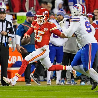 Patrick Mahomes, Quarterback der Kansas City Chiefs, war nach der NFL-Pleite gegen die Buffalo Bills mit der Schiedsrichter-Leistung unzufrieden.