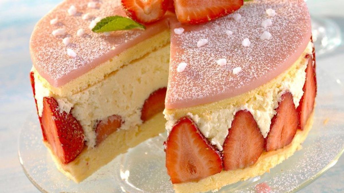 Enie backt: Rezept-Bild Erdbeer-Sahne-Torte