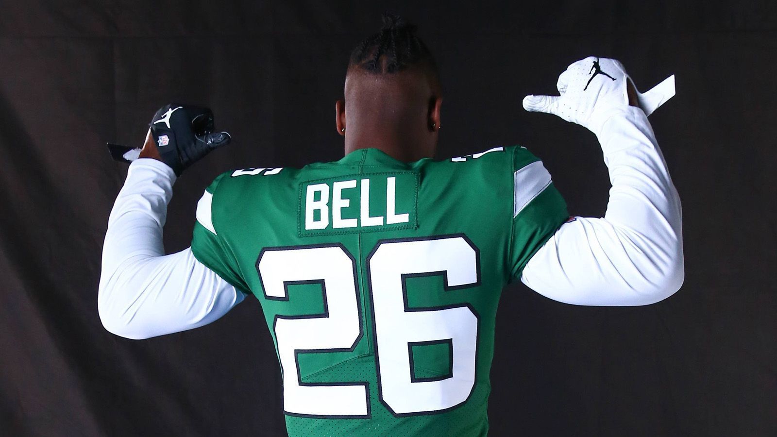 
                <strong>Platz 22: Le'Veon Bell</strong><br>
                Team: New York JetsPosition: Running Back
              