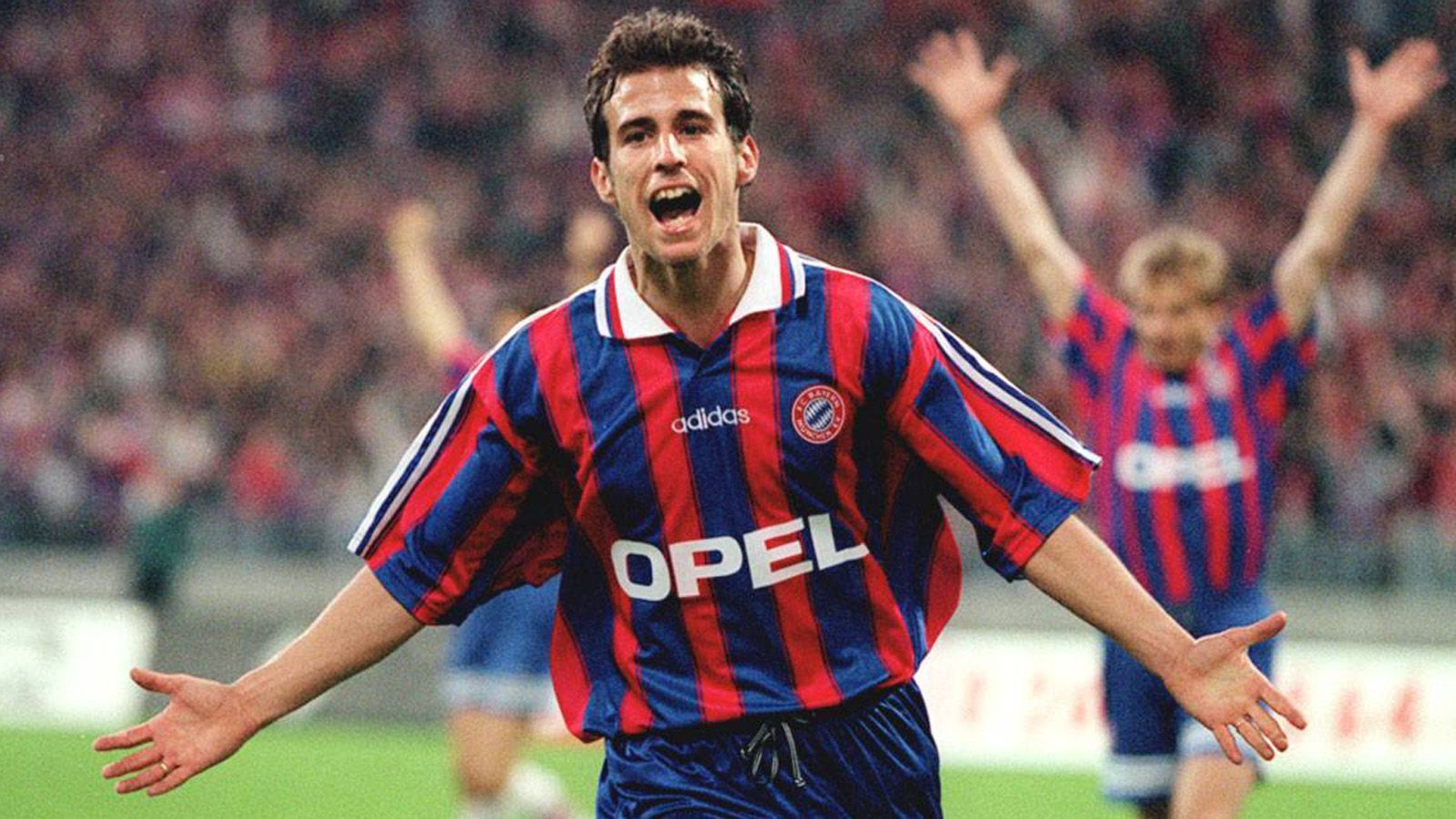 
                <strong>Mehmet Scholl</strong><br>
                Position: Offensives MittelfeldUmgerechneter Marktwert: 80 Millionen EuroBeim FC Bayern aktiv: Von 1992 bis 2007Bewertete Saison: 1995/96 (25 Jahre)
              