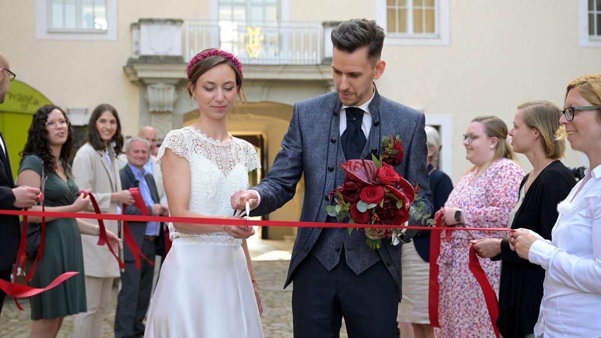 Hier ist noch alles in Ordnung: Emma und Christian feiern ihre "Hochzeit auf den ersten Blick".