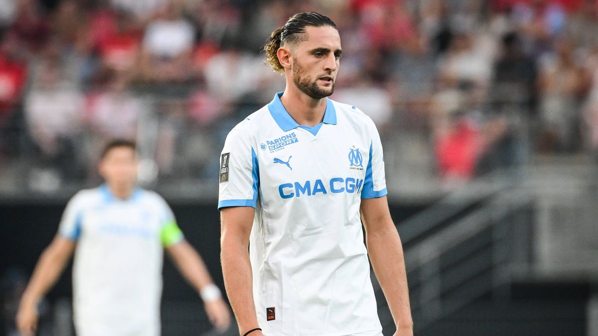 August 15, 2025, Rennes, France, France: Adrien RABIOT of Marseille during the Ligue 1 match between Stade Rennais (Rennes) and Olympique de Marseille (OM) at Roazhon Park on August 15, 2025 in Ren...