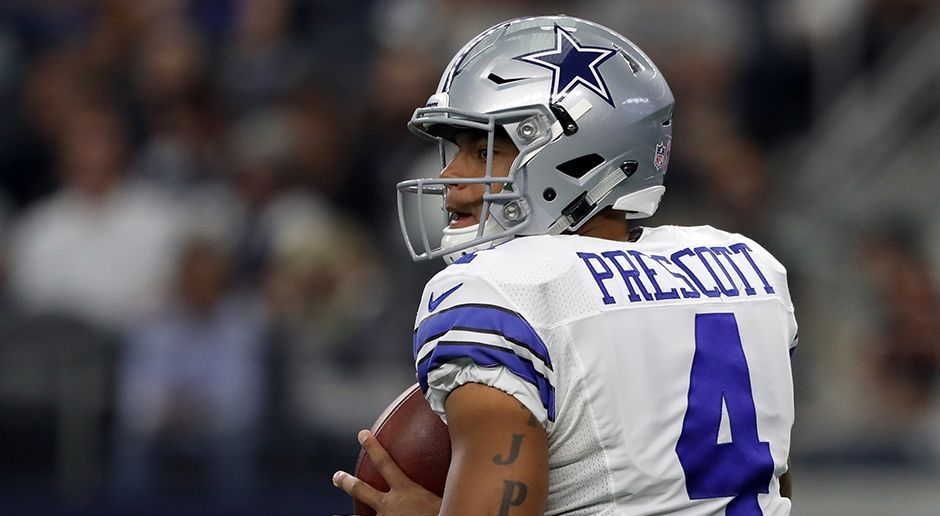 
                <strong>Dak Prescott</strong><br>
                Dak Prescott ist die Überraschung der Saison. In Abwesenheit von Tony Romo trumpft der Quarterback als Passgeber der Dallas Cowboys auf und knackt nun sogar einen Rookie-Rekord. Bei 155 Pässen wirft der 23-Jährige in den ersten fünf Spielen keine einzige Interception. Rekord für einen Spieler in seiner Rookie-Saison.
              