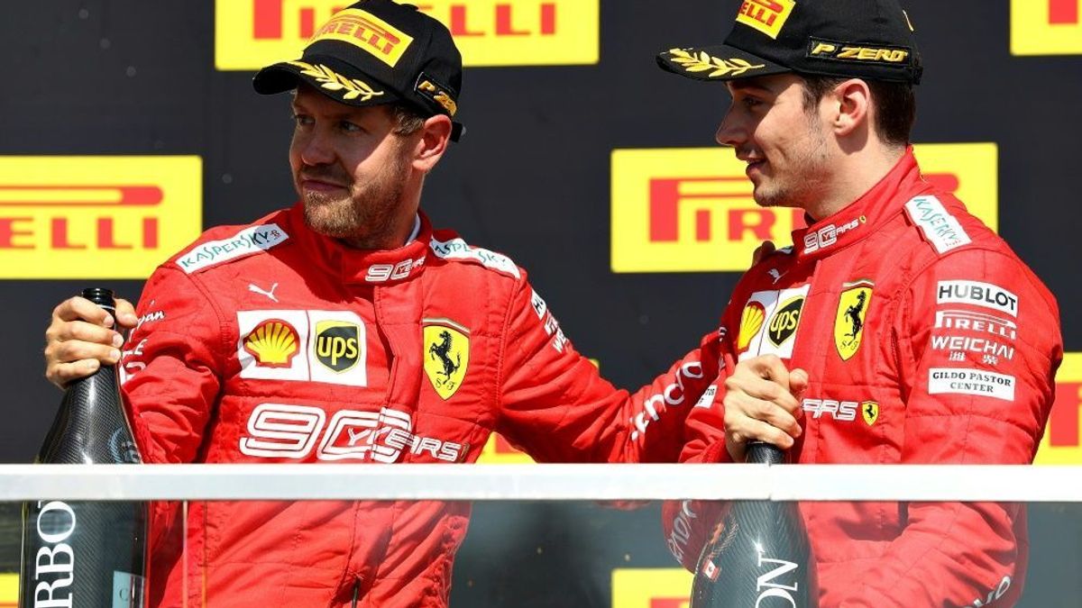 Sebastian Vettel (l.) und Teamkollege Charles Leclerc
