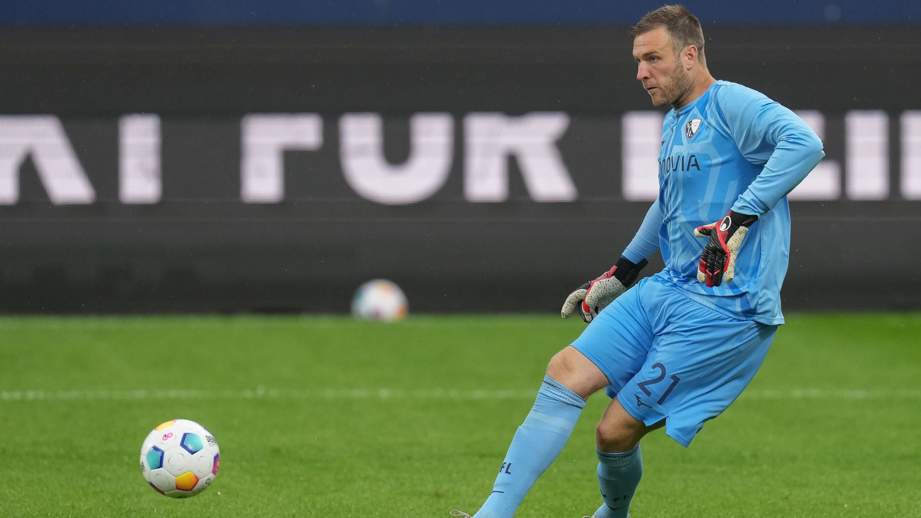 <strong>Platz 5 (geteilt): Michael Esser (VfL Bochum)</strong><br>Größe: 1,98 Meter<br>Position: Torwart