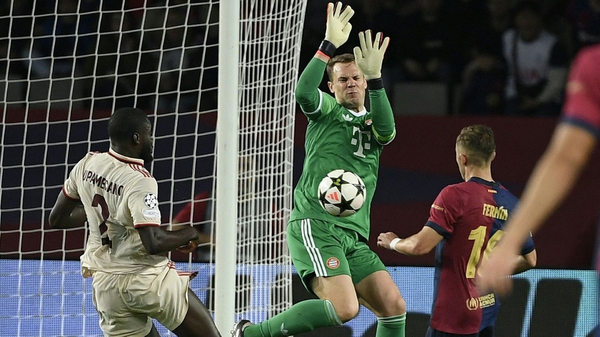 Manuel Neuer kassierte in Barcelona vier Gegentore