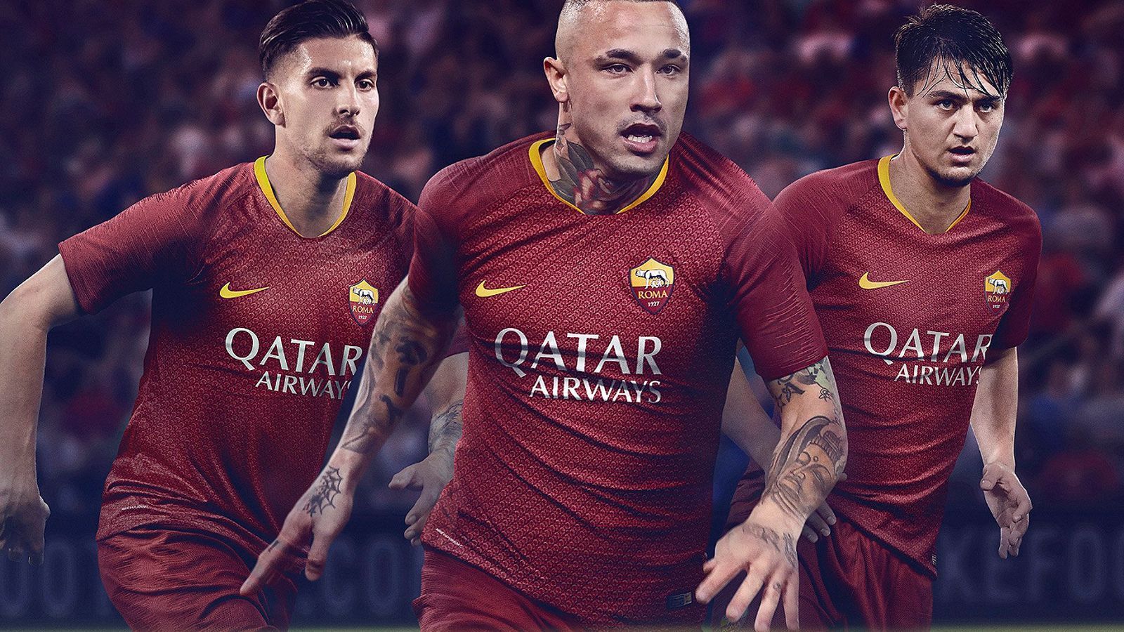 
                <strong>AS Rom</strong><br>
                Im Vergleich zum Vorjahr, wurde für das Roma-Heimtrikots der Saison 2018/19 ein etwas dunkleres Rot ausgewählt. Ein besonderer Hingucker ist der Kettenrüstungs-Look der Trikots, der an die Geschichte der "ewigen Stadt" erinnern soll. Der gelbe Kragen rundet den leicht erneuten Heim-Look der Italiener ab. 
              