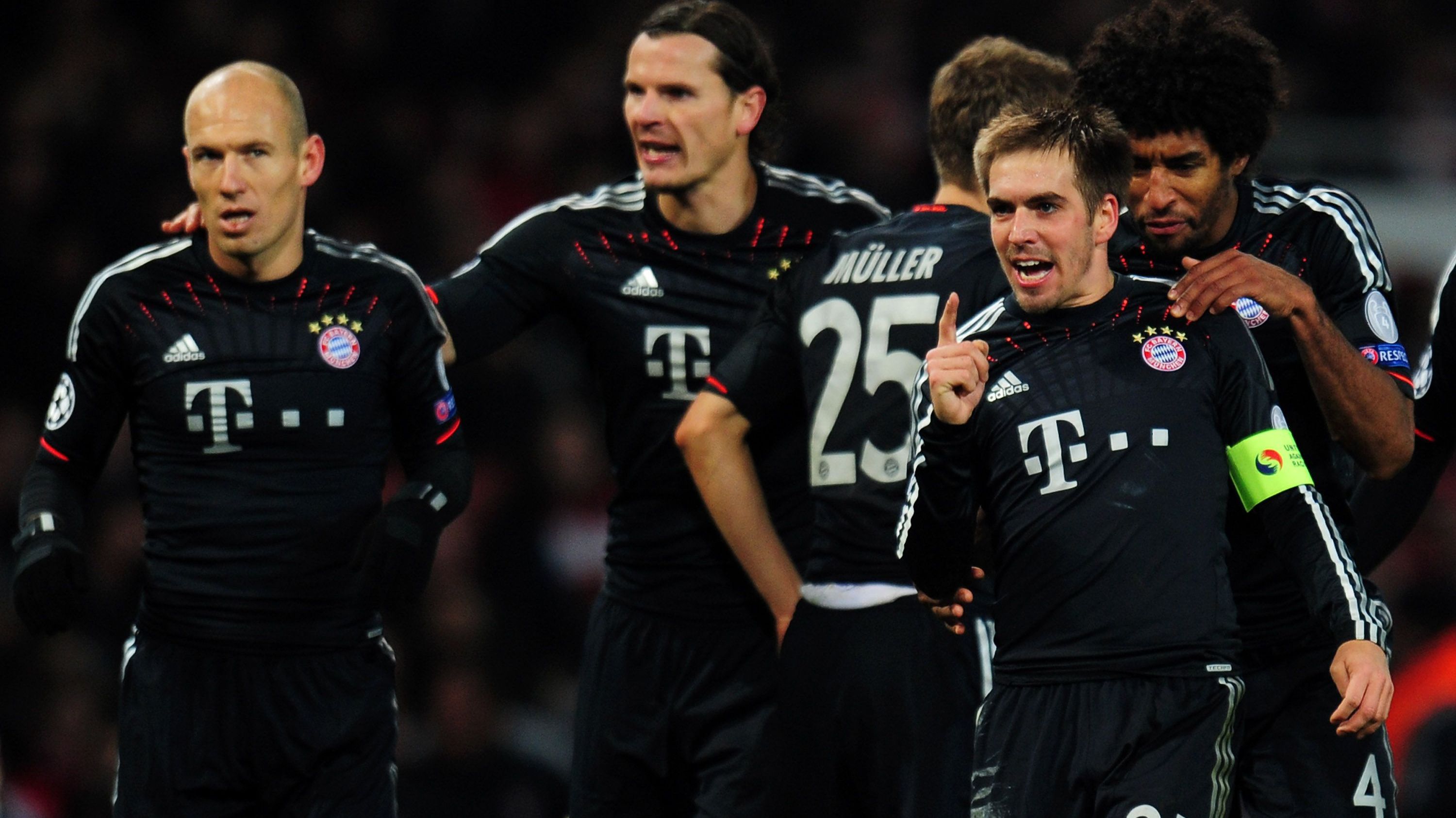 <strong>Achtelfinale 12/13: FC Arsenal - FC Bayern 1:3<br></strong>Angeführt von Kapitän Lahm zeigte der FCB im Emirates eine dominante Vorstellung. Kroos und Müller stellten die Weichen, ehe Podolski für die Hausherren verkürzte. Mandzukic machte 15 Minuten vor dem Ende den Deckel drauf.