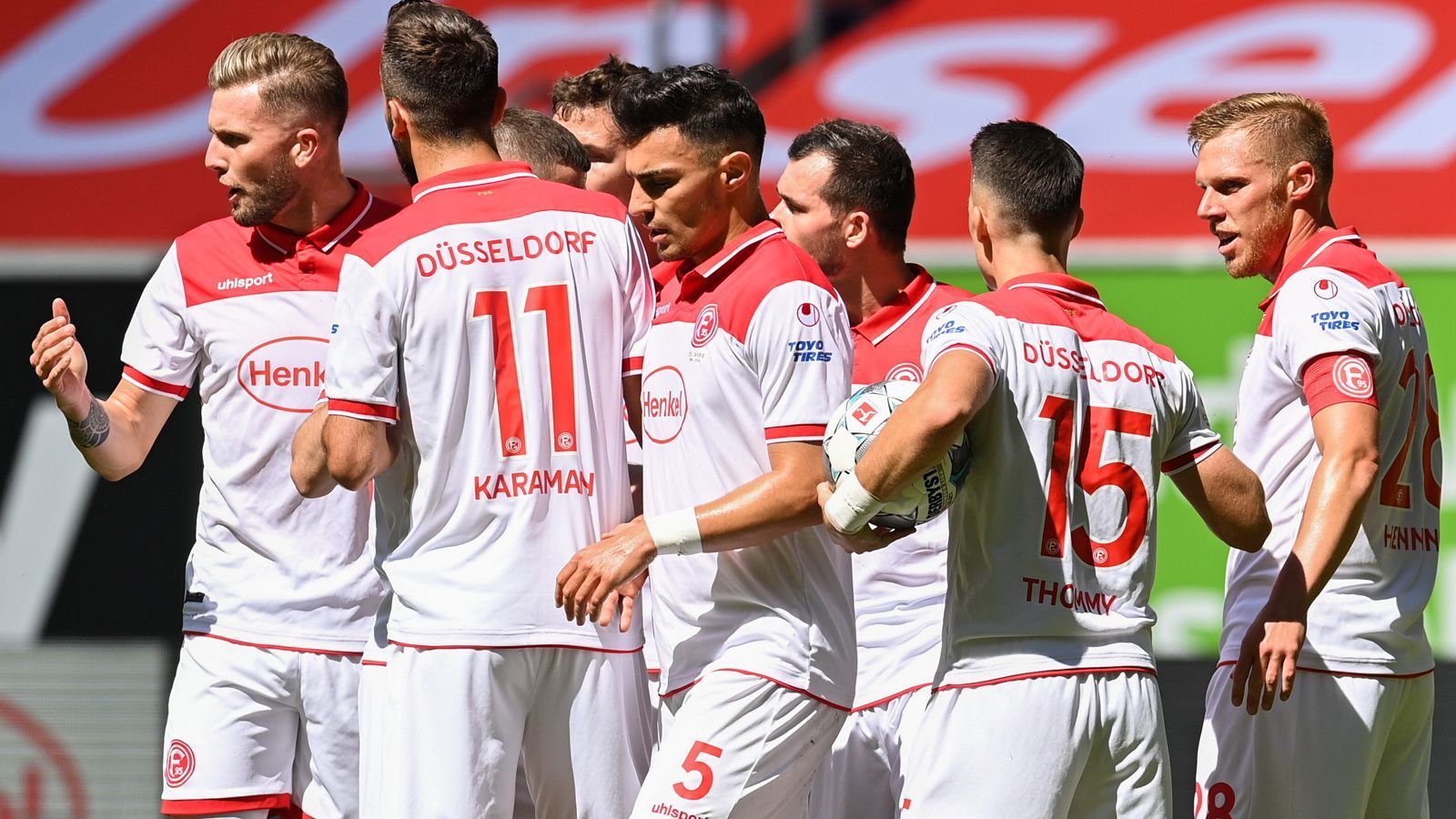 
                <strong>Fortuna Düsseldorf (Saison 2018/19)</strong><br>
                Ausgaben für Berater: 2.280.000 EuroPersonalaufwand: 32.085.000 Euro
              