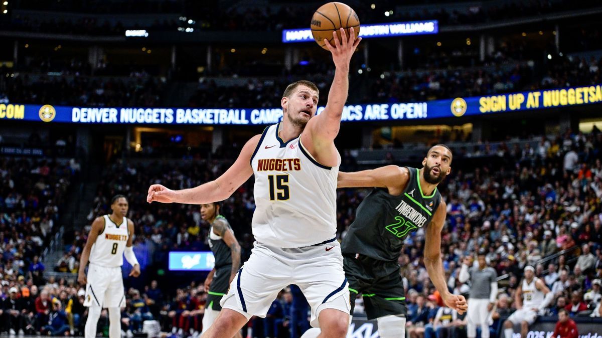 Minnesota Timberwolves v Denver Nuggets