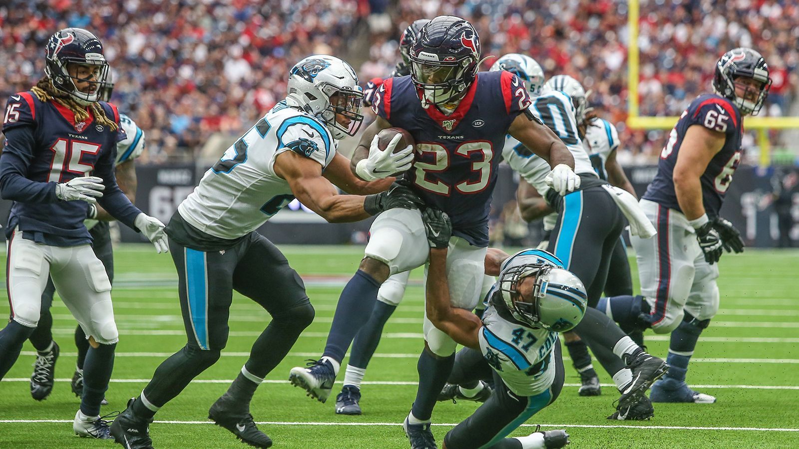 
                <strong>Carolina Panthers at Houston Texans (Week 3)</strong><br>
                Der Dritte der NFC South ist am 3. Spieltag beim Dritten der AFC South zu Gast. Diese Partie gab es in der NFL-Geschichte erst fünf Mal. Die Bilanz: drei Siege der Panthers, zwei Siege der Texans. Das letzte Aufeinandertreffen: 29. September 2019 (16:10 für Carolina).
              