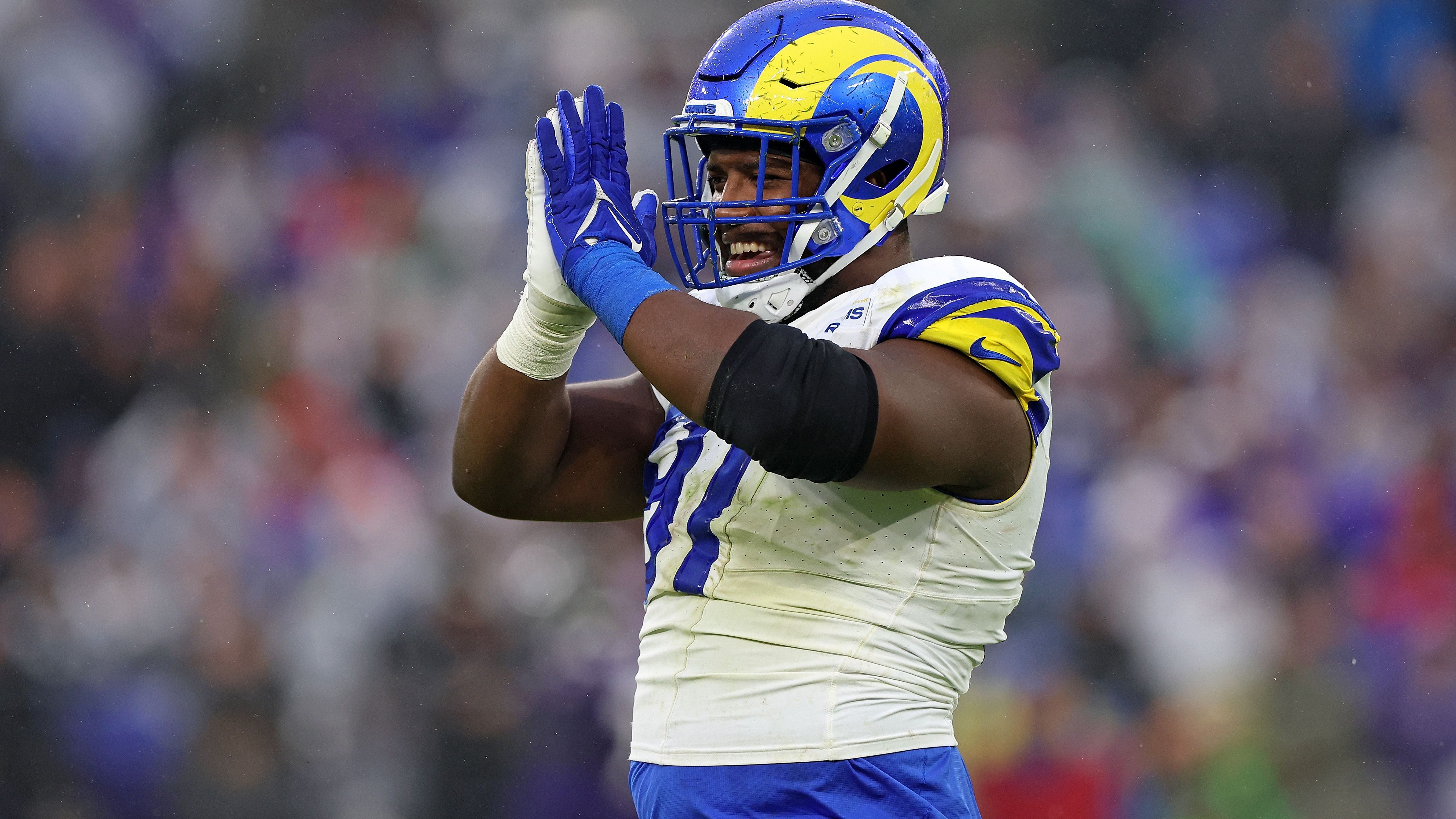 <strong>Platz 45: Kobie Turner (Los Angeles Rams)</strong><br>- Rating: 80<br>- Position: Right Defensive End