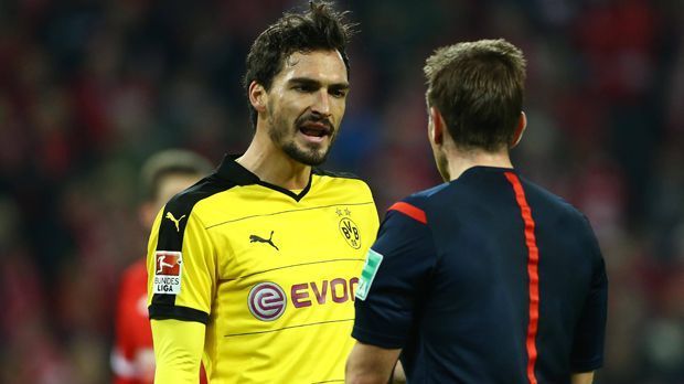 
                <strong>Mats Hummels</strong><br>
                Mats Hummels: Leitete mit einem Fehlpass die erste Mainz-Chance ein. Danach immer wieder aufmerksam als Lückenfüller und stark in den Zweikämpfen. ran-Note: 2-.
              