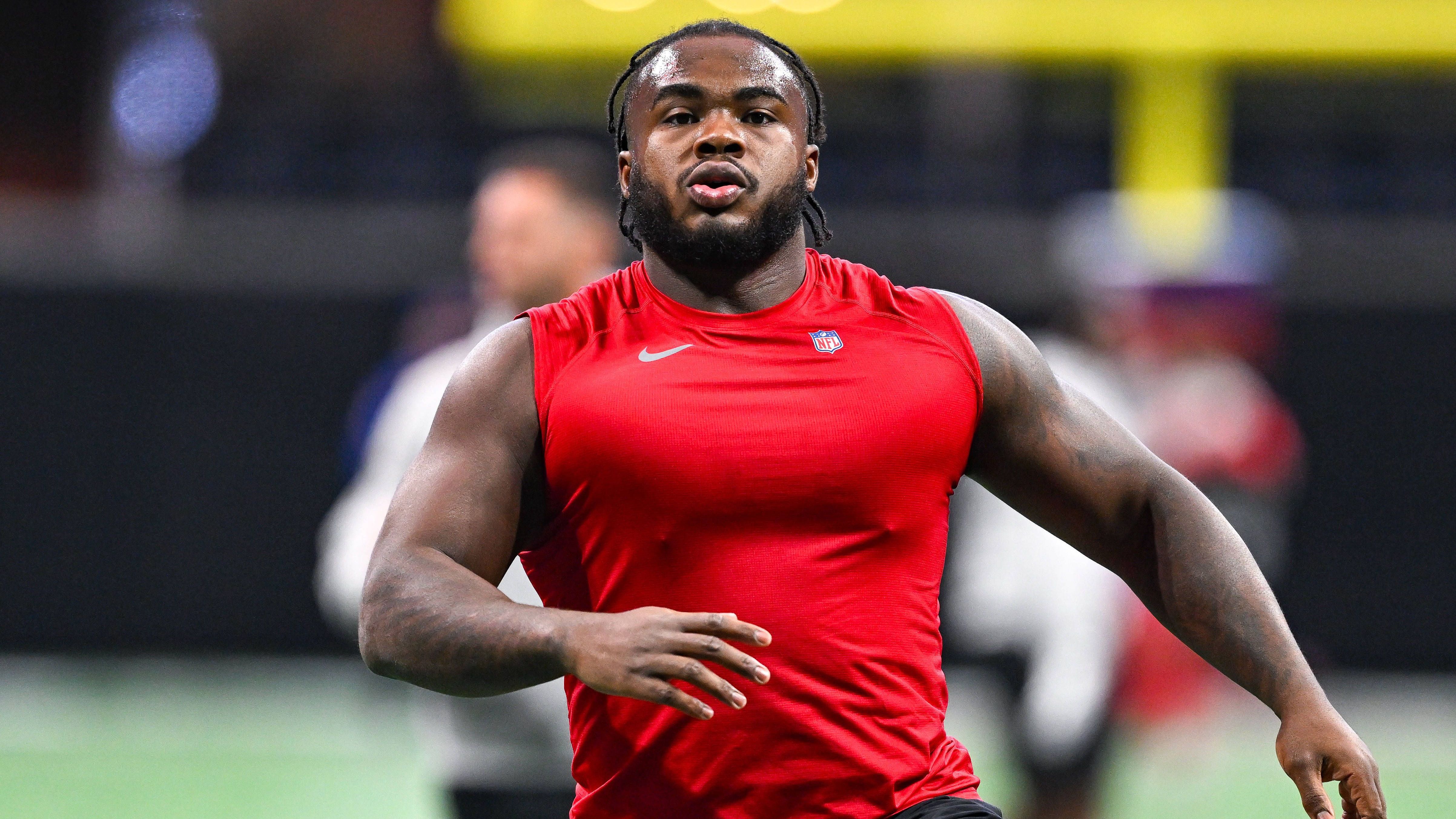 <strong>24. Platz: Grady Jarrett - 117,9 Millionen Dollar</strong><br>Saisons aktiv: seit 2015<br>Teams: Atlanta Falcons, Chicago Bears