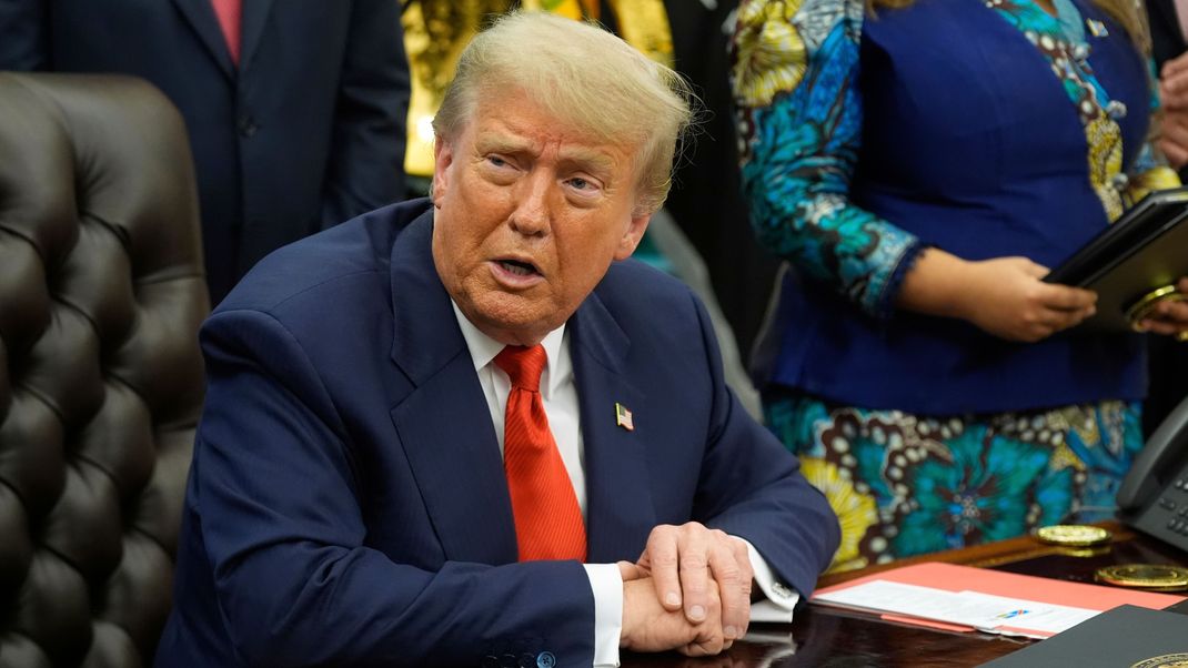 US-Präsident Donald Trump im Oval Office