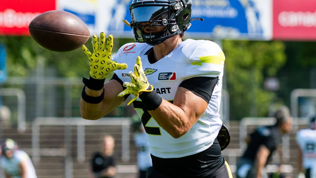 Marko Vidackovic (Stuttgart Surge 27), Cologne Centurions vs. Stuttgart Surge, American Football, European League of Football, Spieltag 13, Saison 2025, 09.08.2025, Cologne Centurions vs. Stuttgart...