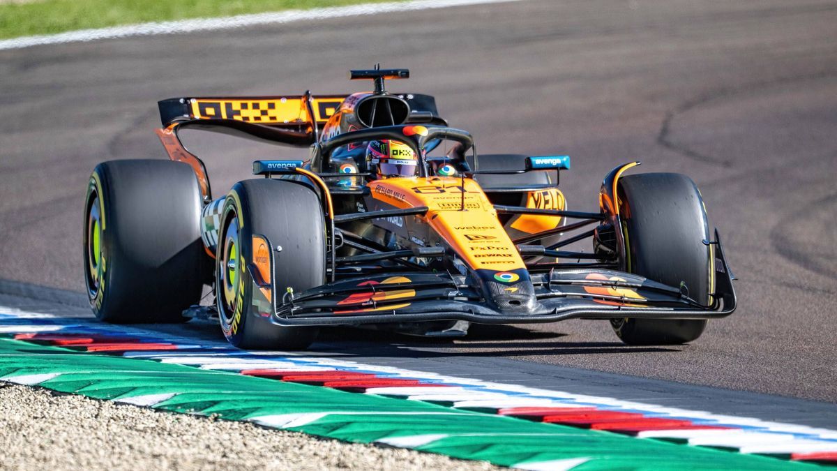 F1 GP Imola Italien. Freitag, 16.05.2025 Oscar Piastri 81, McLaren Formula 1 Team; F1 GP Imola Italien. Freitag, 16.05.2025 *** F1 GP Imola Italy Friday, 16 05 2025 Oscar Piastri 81, McLaren Formul...