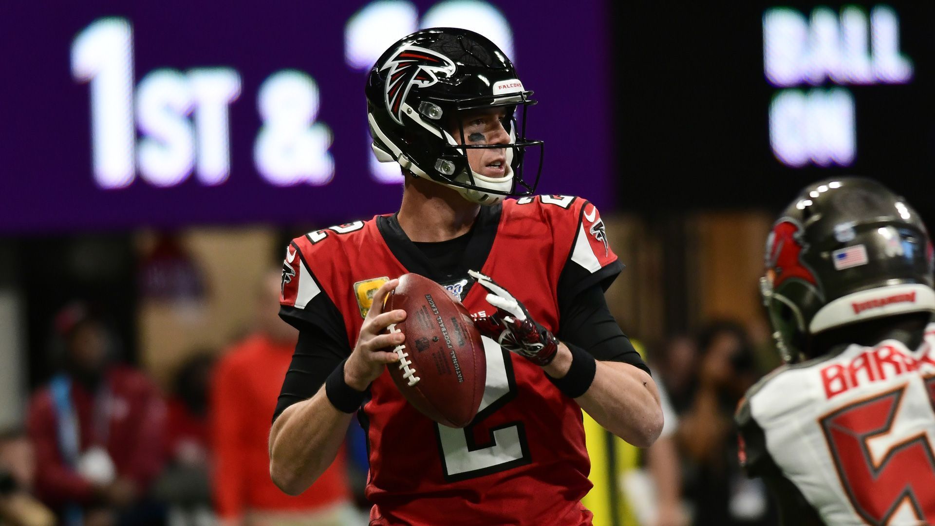 
                <strong>Platz 9: Matt Ryan (Atlanta Falcons)</strong><br>
                Completion Rate: 41,8 %Expected Completion Rate: 36,5 % Differenz: + 5,3 %
              