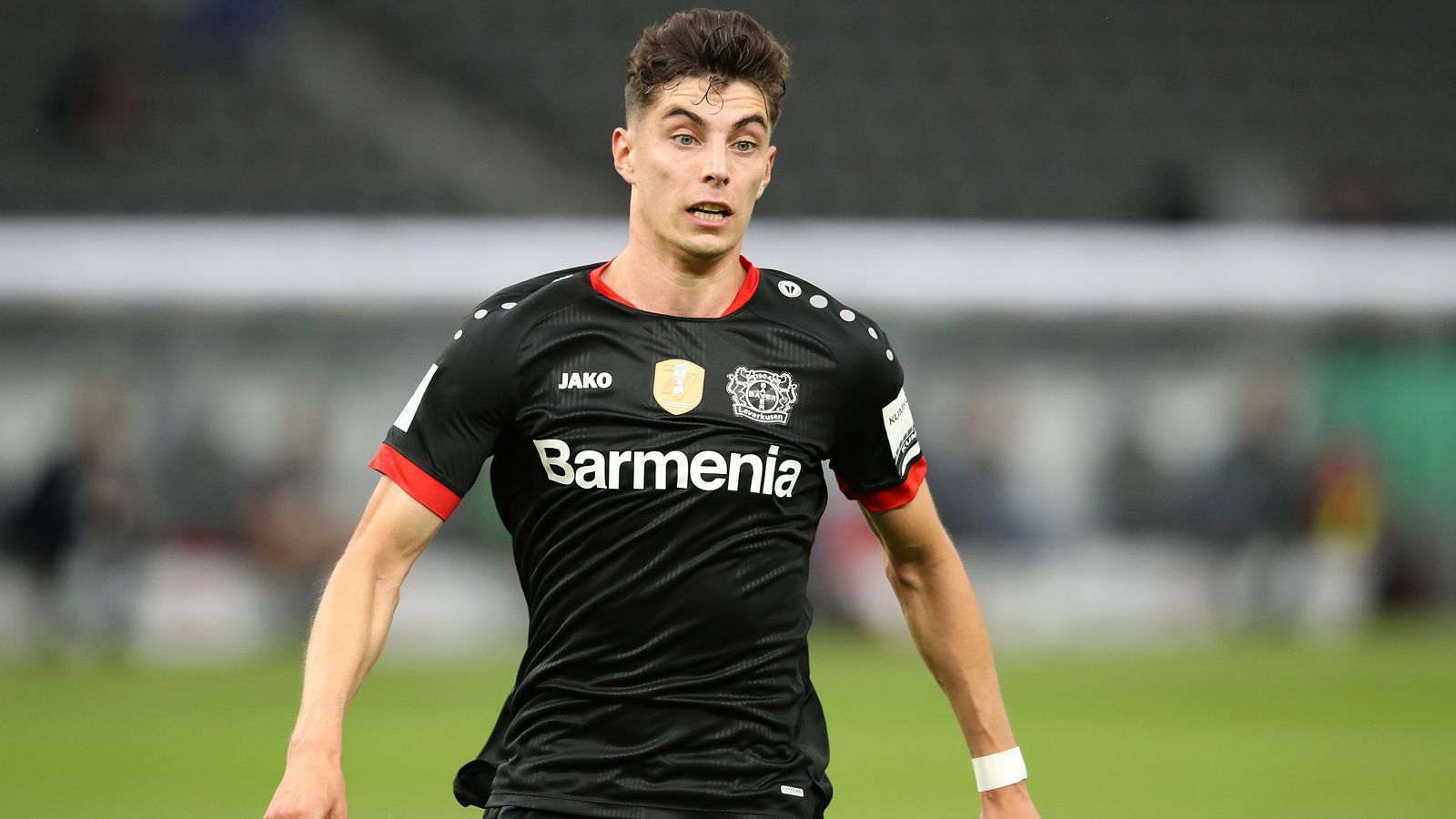 
                <strong>Platz 2: Kai Havertz</strong><br>
                Im Sommer 2020 für 80 Millionen Euro von Bayer Leverkusen zum FC Chelsea gewechselt.
              