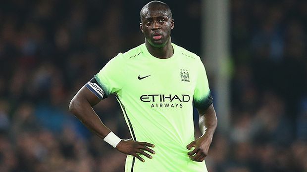 
                <strong>Yaya Toure</strong><br>
                Yaya Toure: Über seine Zukunft wird wohl am häufigsten spekuliert. Dass Pep Guardiola und Yaya Toure nicht die besten Freunde sind, ist bekannt. Ein Abschied aus Manchester ist für den Ivorer deshalb wahrscheinlich. Sein Manager Dimitry Seluk hatte bereits im Februar gegenüber der "Sun" verraten: "Ich denke, Yaya wird den Klub verlassen." Aktuellstes Gerücht: ein Wechsel zu West Ham United.
              