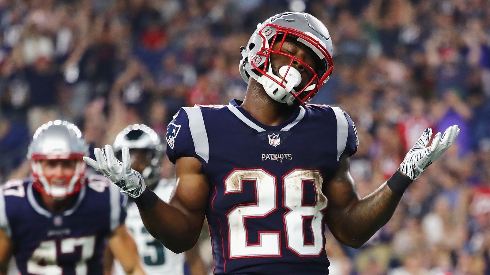 
                <strong>Running Back</strong><br>
                James Whitebei Patriots: seit 2014Erfolge: drei Super-Bowl-Siege
              
