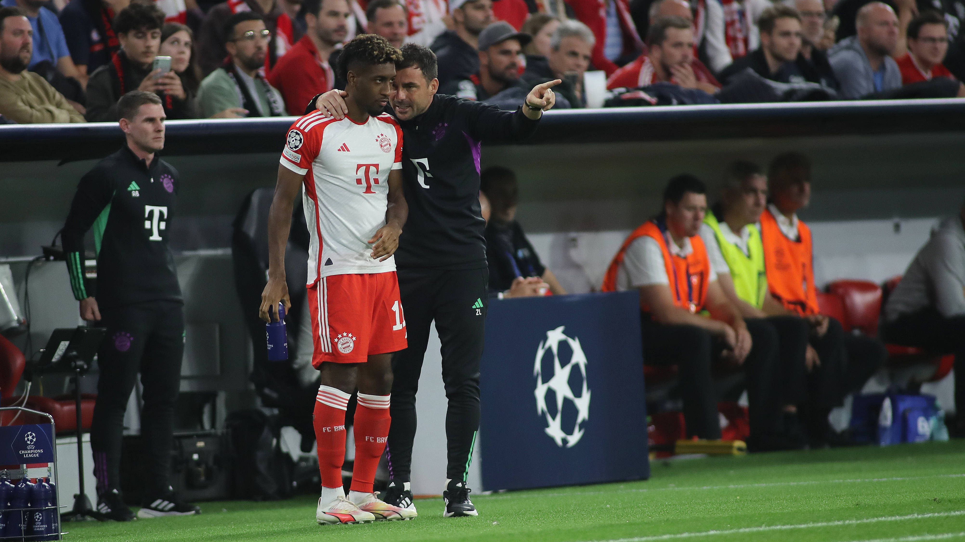 <strong>Kingsley Coman (FC Bayern München)</strong><br>Wird in der 63. Minute für Gnabry eingewechselt. Bringt merklich Schwung in die Partie. <em><strong>ran</strong></em><strong>-Note: 3</strong>