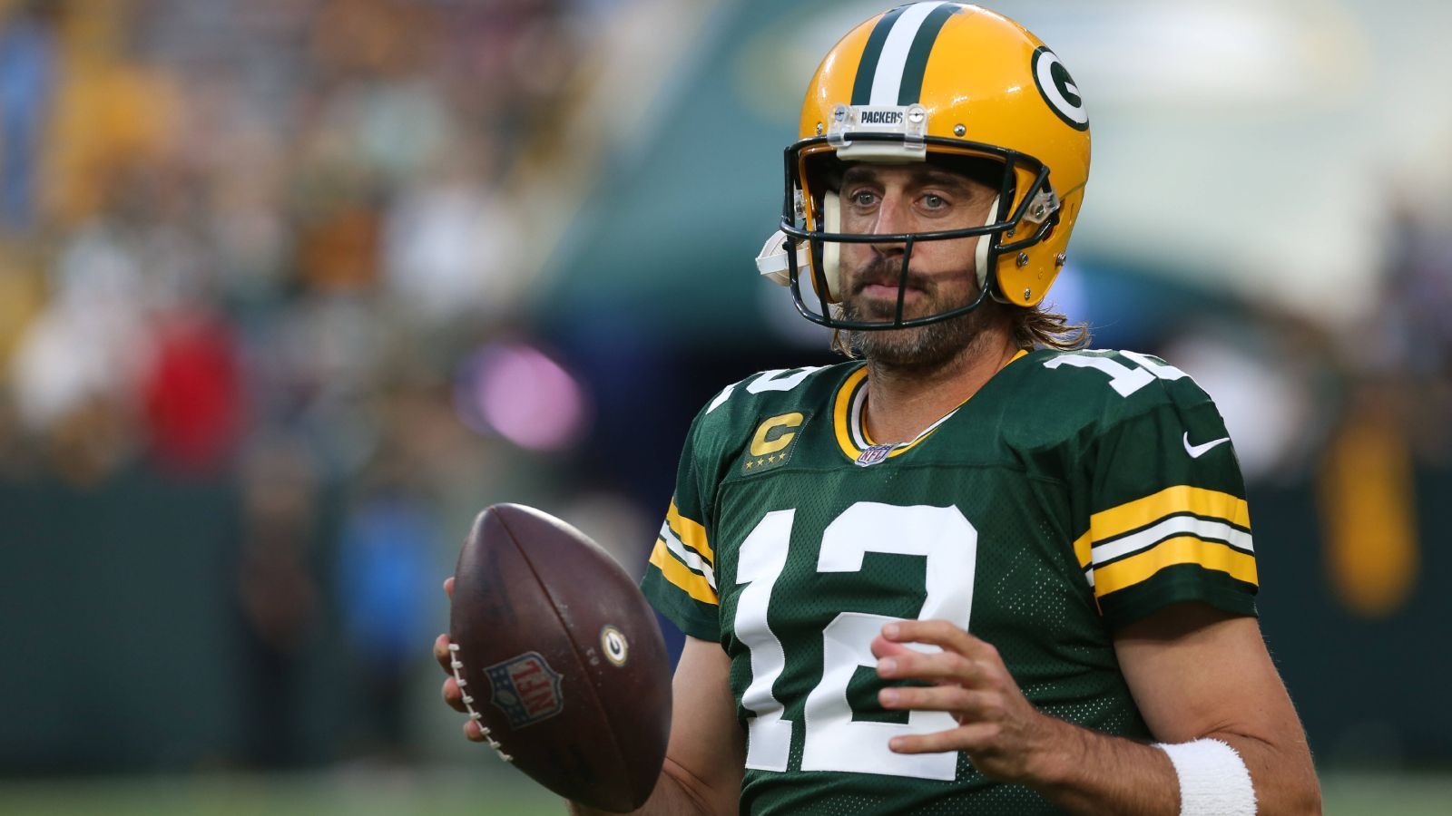 
                <strong>Platz 10: Aaron Rodgers</strong><br>
                56.763 YardsAktiv: seit 2005 für die Green Bay Packers
              